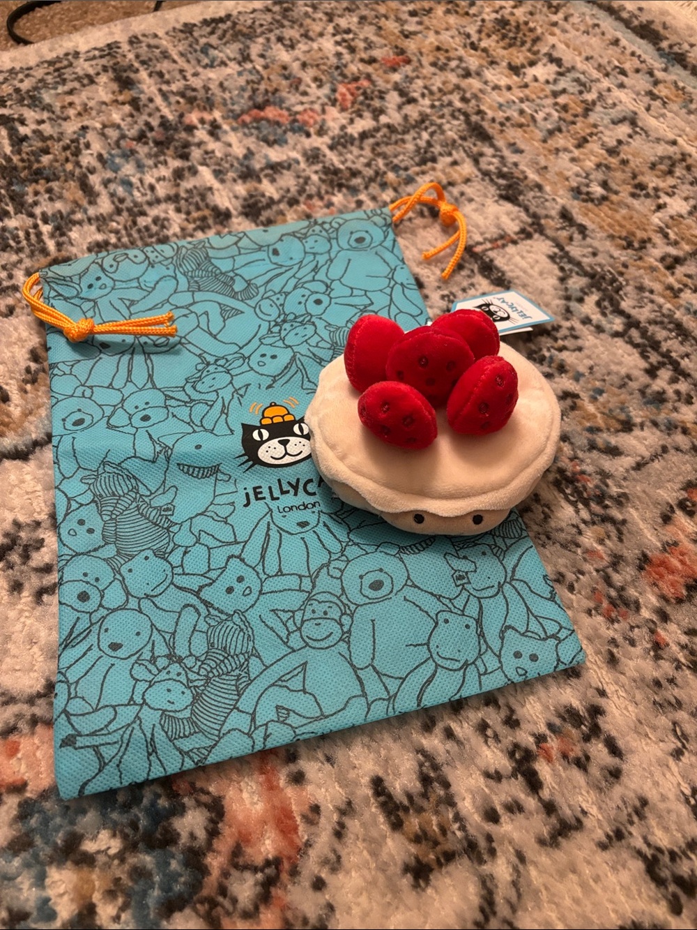 jellycat pretty patisserie tarte aux fraises